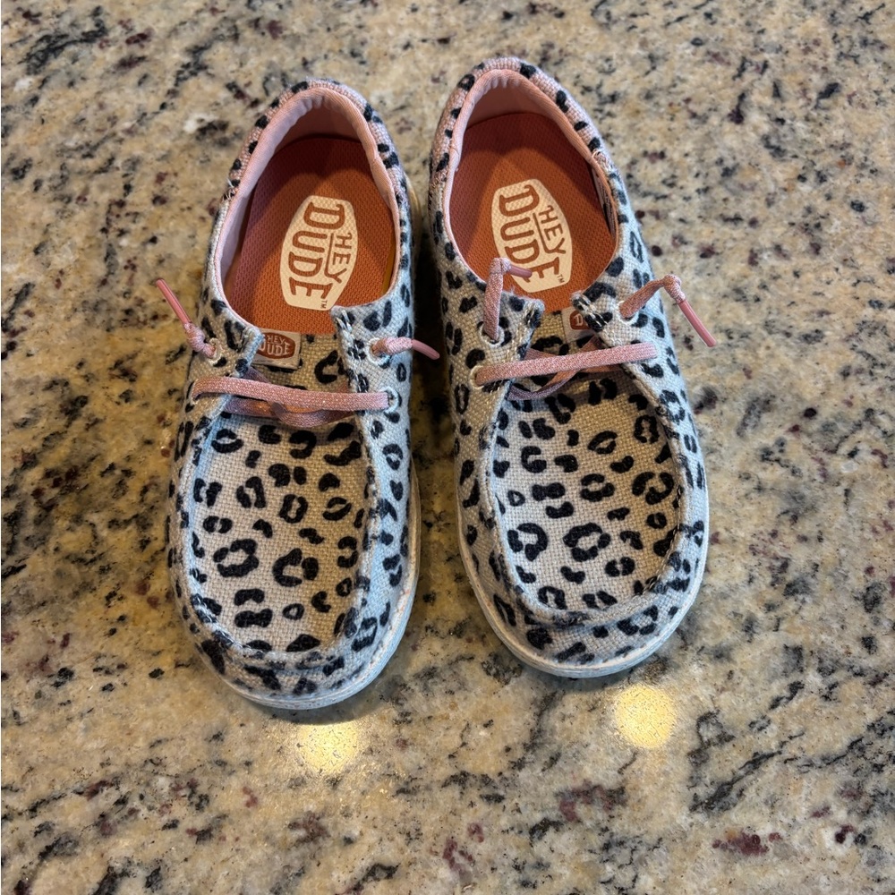Girls Leopard Print Hey Dudes